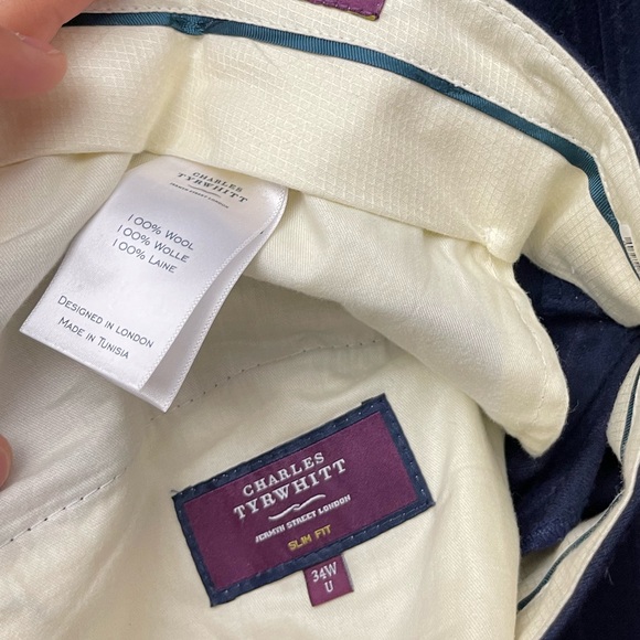 Charles Tyrwhitt Pin stripe Navy suit - Picture 2 of 9